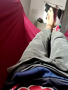 Juliano69xv online show from 4, 3, 2026