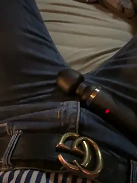 Snapshot of Ana-05 chatting on 9, 12, 2024 Ana-05 online show from 9, 12, 2024