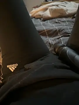 Snapshot of Ana-05 chatting on 10, 12, 2024 Ana-05 online show from 10, 12, 2024