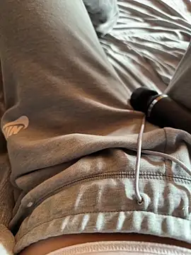 Snapshot of Ana-05 chatting on 8, 10, 2025 Ana-05 online show from 8, 10, 2025