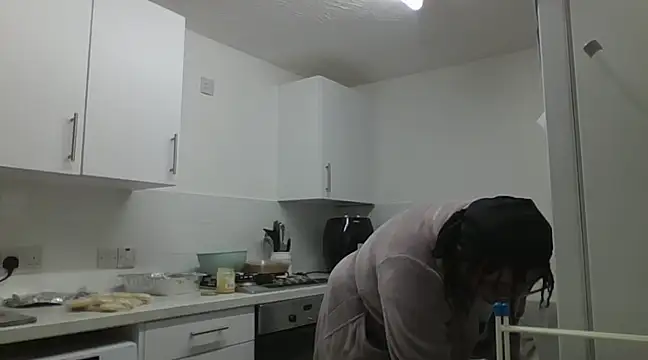 vanilla chocolate23 online show from 8, 2, 2025