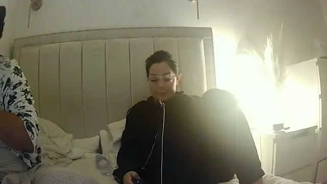 vanilla chocolate23 online show from 13, 10, 2025