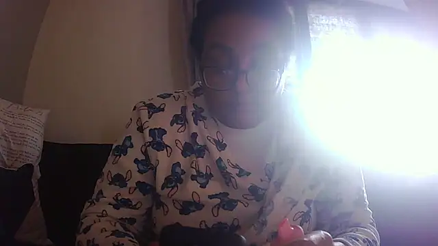 Snapshot of vanilla_chocolate23 chatting on 14, 12, 2025 vanilla chocolate23 online show from 14, 12, 2025