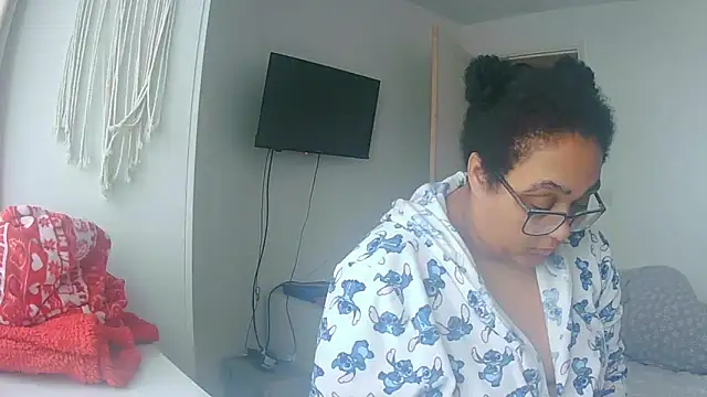 Snapshot of vanilla_chocolate23 chatting on 16, 2, 2026 vanilla chocolate23 online show from 16, 2, 2026