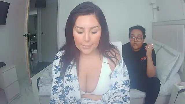 Snapshot of vanilla_chocolate23 chatting on 26, 2, 2026 vanilla chocolate23 online show from 26, 2, 2026