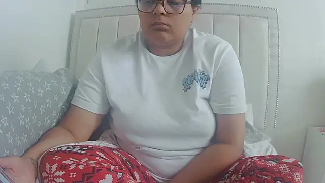 Snapshot of vanilla_chocolate23 chatting on 1, 3, 2026 vanilla chocolate23 online show from 1, 3, 2026