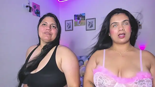 Snapshot of dulce__love69 chatting on 23, 5, 2026 dulce love69 online show from 23, 5, 2026