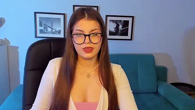 Snapshot of AdeliaKiss chatting on 20, 1, 2025 AdeliaKiss online show from 20, 1, 2025