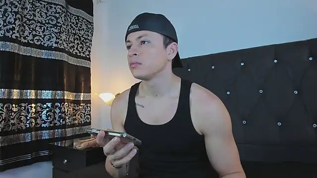 Angel Cuervo online show from 18, 1, 2025