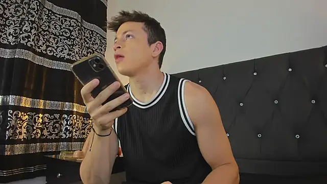 Angel Cuervo online show from 25, 1, 2025