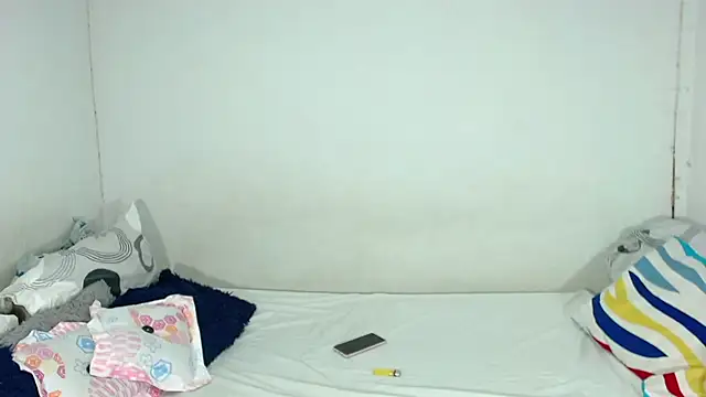 Snapshot of JessicaEbony chatting on 30, 10, 2025 JessicaEbony online show from 30, 10, 2025