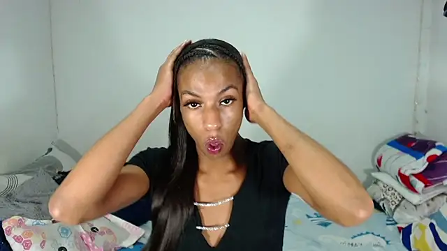 Snapshot of JessicaEbony chatting on 4, 12, 2025 JessicaEbony online show from 4, 12, 2025