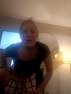 Snapshot of BluEyeGemini333 chatting on 13, 1, 2025 BluEyeGemini333 online show from 13, 1, 2025