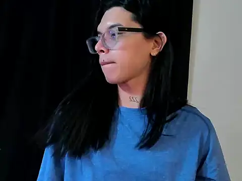 Snapshot of Samantha_Rusell chatting on 8, 7, 2026 Samantha Rusell online show from 8, 7, 2026