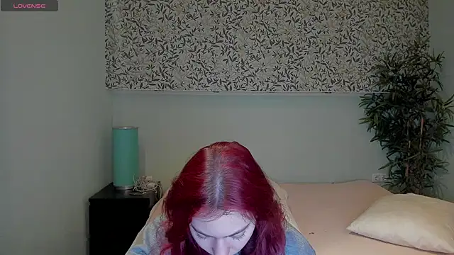 Miss you kiss online show from 30, 1, 2025