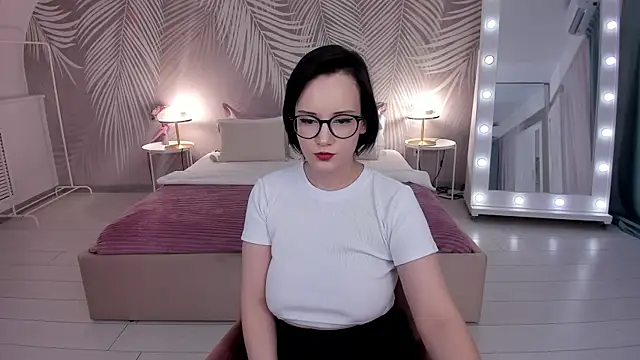 Snapshot of StellaGloww chatting on 7, 3, 2025 StellaGloww online show from 7, 3, 2025
