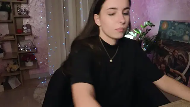 Snapshot of AuroraAksnesss chatting on 3, 12, 2024 AuroraAksnesss online show from 3, 12, 2024