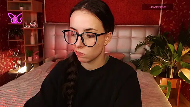 Snapshot of AuroraAksnesss chatting on 15, 2, 2025 AuroraAksnesss online show from 15, 2, 2025