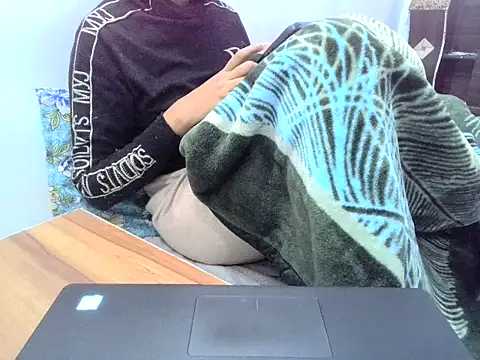 DOLL CUTY online show from 4, 12, 2025