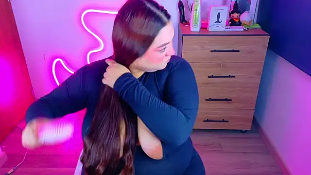 Rebeca charme21 online show from 4, 10, 2025