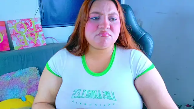 Rebeca charme21 online show from 19, 6, 2026