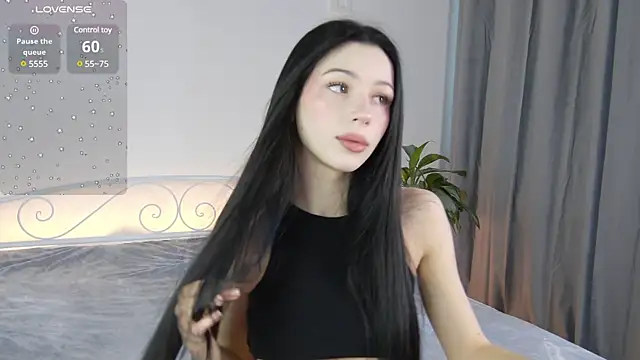 Snapshot of CherryJ_ chatting on 19, 1, 2025 CherryJ online show from 19, 1, 2025
