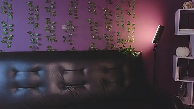 cherry lea online show from 12, 12, 2024