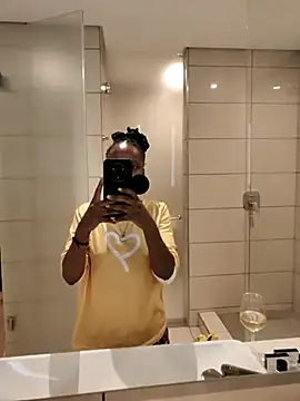 FreakySag 8888 online show from 20, 12, 2025