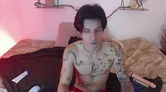 Apolo Hidalgo01 online show from 6, 1, 2025