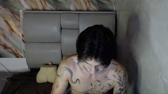 Apolo Hidalgo01 online show from 9, 10, 2025