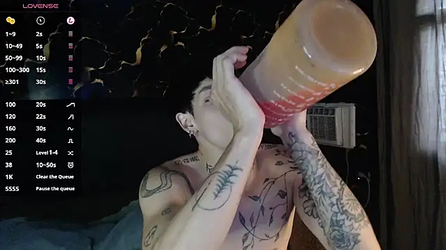 Snapshot of Apolo_Hidalgo01 chatting on 20, 12, 2025 Apolo Hidalgo01 online show from 20, 12, 2025