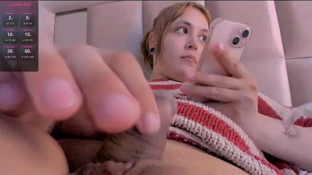 Snapshot of fem_to chatting on 12, 7, 2026 fem to online show from 12, 7, 2026