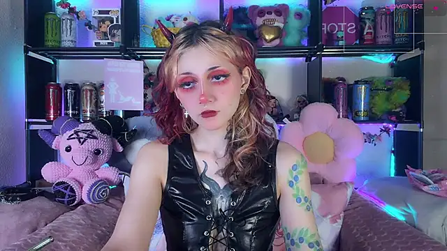 Snapshot of _Devill_Baby chatting on 7, 6, 2026 Devill Baby online show from 7, 6, 2026