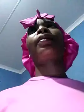 NunuBerry16 online show from 15, 2, 2025