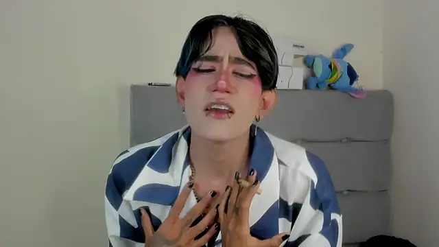 Snapshot of andrew_uwu_ chatting on 6, 7, 2026 andrew uwu online show from 6, 7, 2026