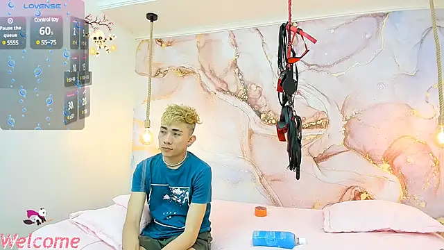 StrawwBoys online show from 27, 12, 2024