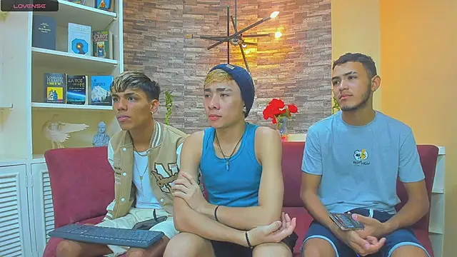 StrawwBoys online show from 14, 1, 2025