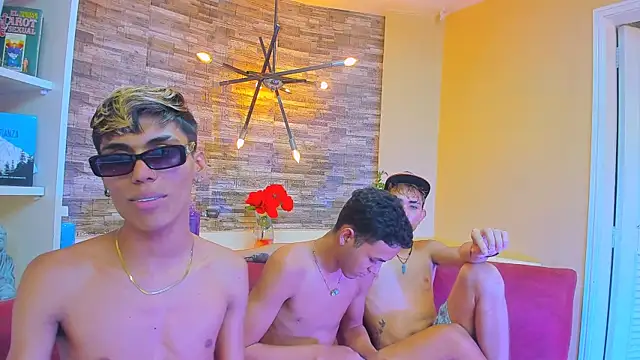 StrawwBoys online show from 20, 1, 2025