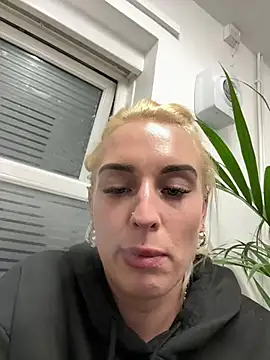 Barbie 26 online show from 5, 12, 2024