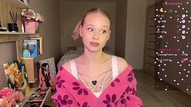 lisa barbie online show from 25, 11, 2025