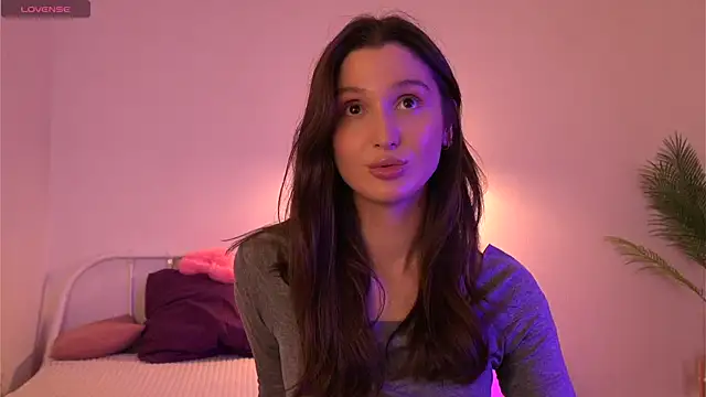 Snapshot of tender_babyy chatting on 27, 9, 2025 tender babyy online show from 27, 9, 2025