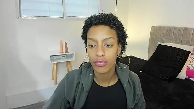 Snapshot of Zia_Green chatting on 11, 6, 2026 Zia Green online show from 11, 6, 2026