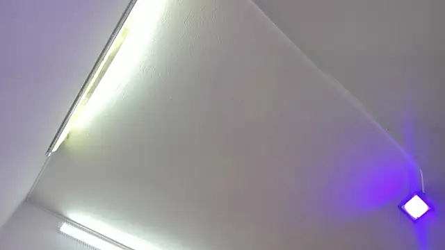 Amy Kiitty  online show from 18, 9, 2025