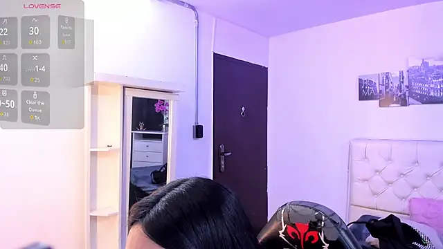 Amy Kiitty  online show from 14, 11, 2025