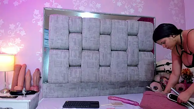 KarinaSimonz online show from 9, 3, 2026