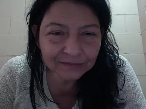 Snapshot of straichathot_08 chatting on 29, 11, 2025 straichathot 08 online show from 29, 11, 2025