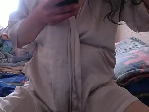 Snapshot of straichathot_08 chatting on 19, 12, 2025 straichathot 08 online show from 19, 12, 2025