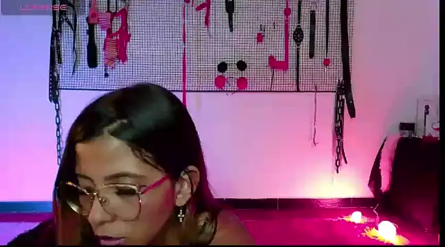 Snapshot of Megaan_Greey chatting on 13, 12, 2024 Megaan Greey online show from 13, 12, 2024