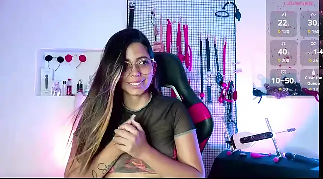 Snapshot of Megaan_Greey chatting on 17, 1, 2025 Megaan Greey online show from 17, 1, 2025