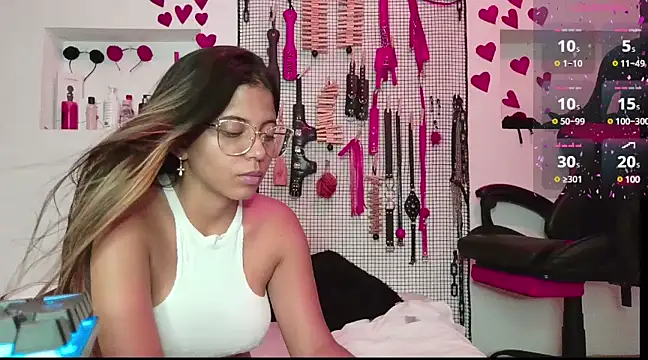 Snapshot of Megaan_Greey chatting on 6, 3, 2025 Megaan Greey online show from 6, 3, 2025